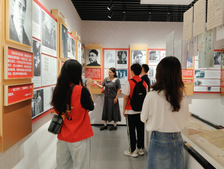 江苏建院：青春舵手铸魂育人传习社以创意实践助力红色资源保护与活化